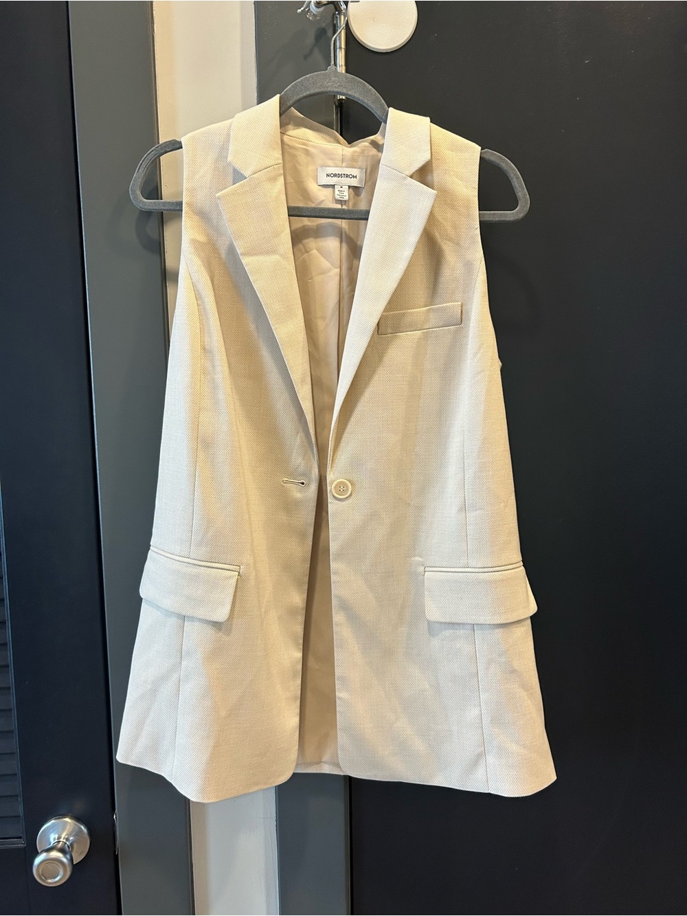 Nordstrom Cream Tailored Sleeveless Blazer Vest